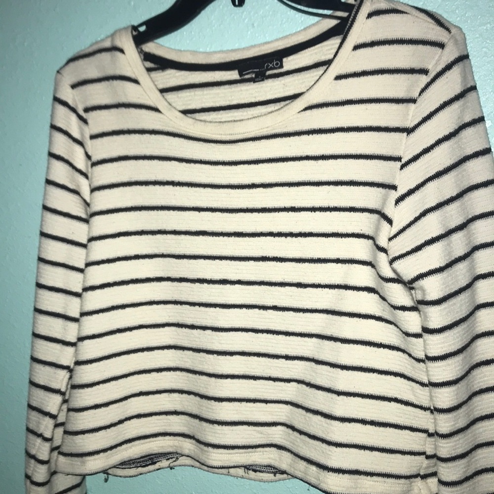 Long sleeve crop top🐻